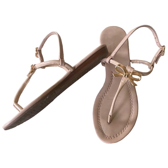 Kate Spade Tracie Gold Bow Patent Thong T-Strap Sandals - 6.5 - Picture 4 of 14